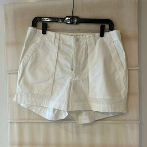 Like-New White Nili Lotan shorts